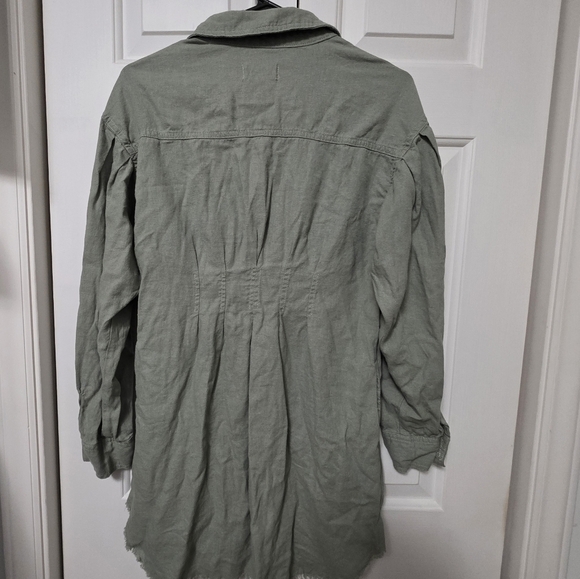 Risen Shirring Long Sleeve Raw Hem Dress With Tapered Waist And Pockets Size S. - Picture 6 of 12